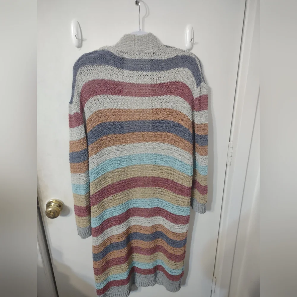 Women's Long Cardigan - Picture 3 of 3